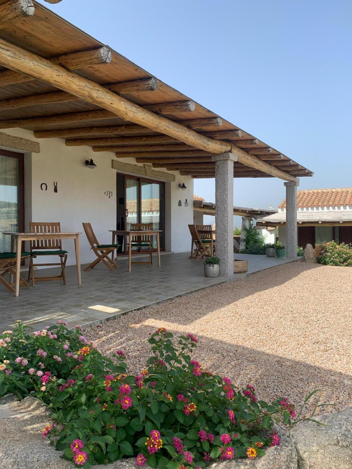 Macciuneddu Country Retreat Golfo Aranci Ngoại thất bức ảnh